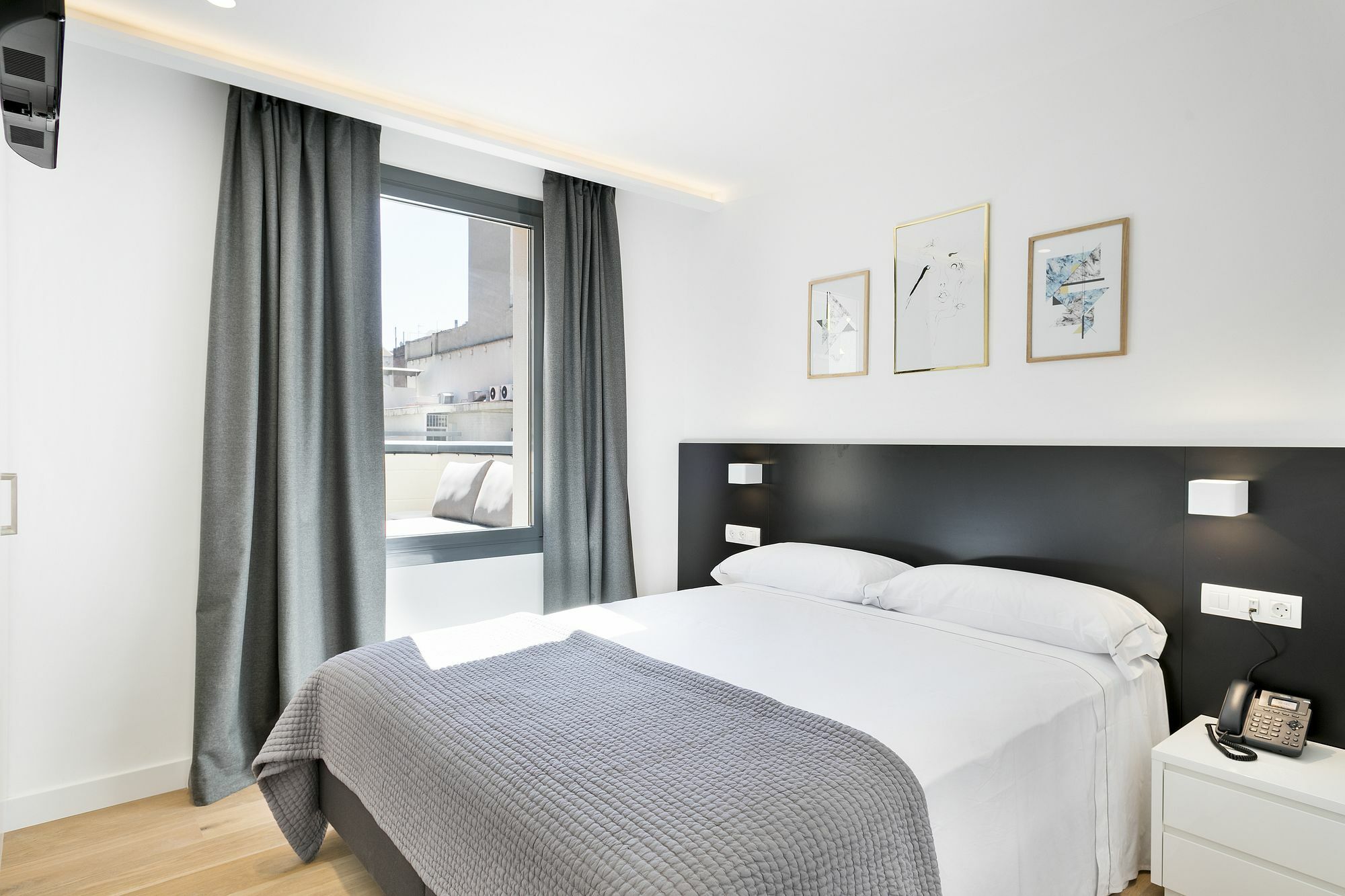 Murmuri Residence Mercader Barcelona Exterior photo